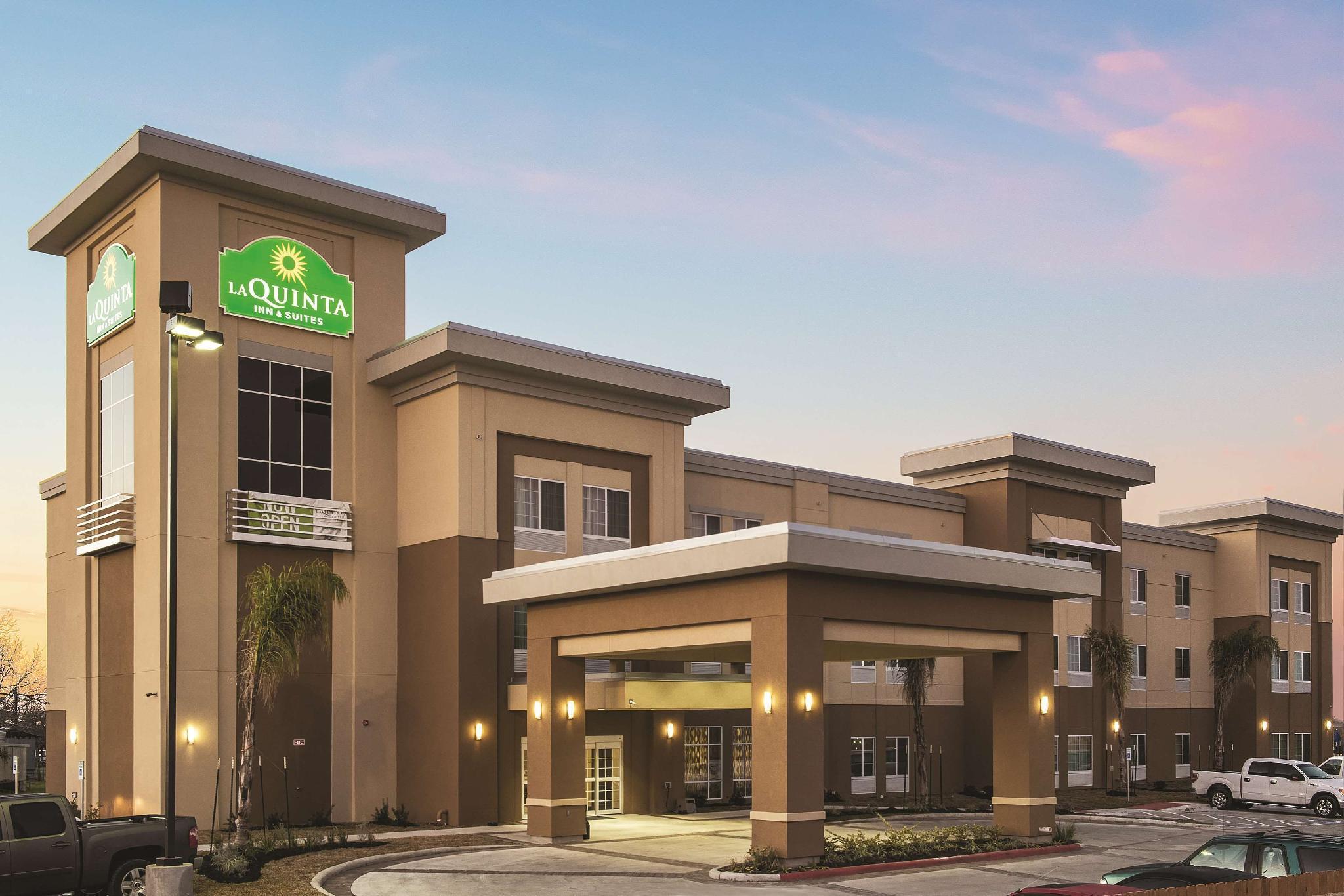 La Quinta By Wyndham Gonzales Tx Hotel Exterior foto